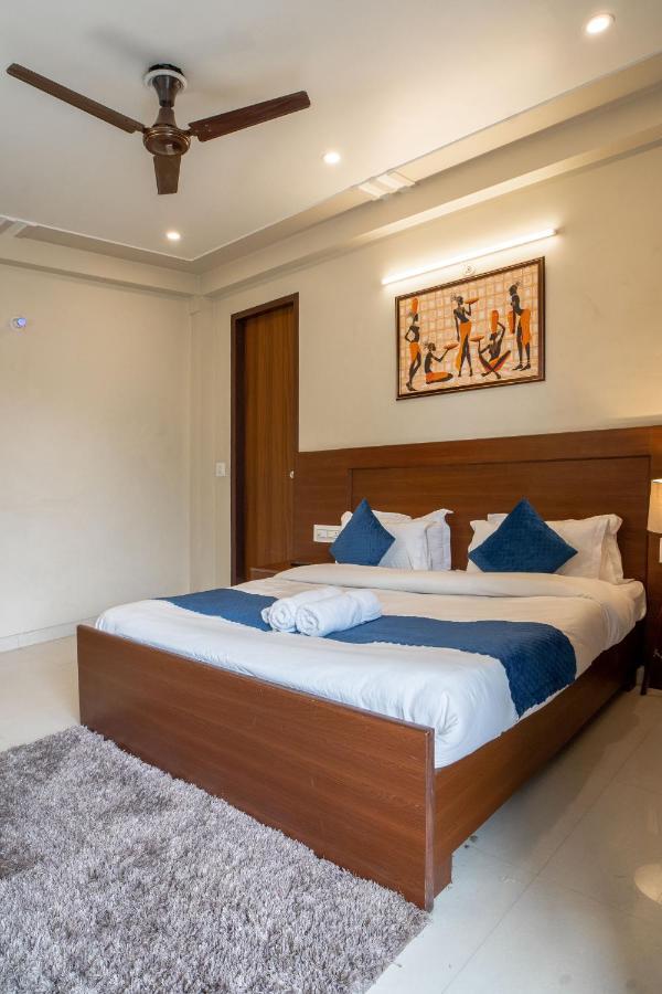 The Lodgers 2 Bhk Serviced Apartment Infront Of Artemis Hospital Gurgáon Kültér fotó